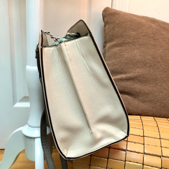 Nine West Satchel - Picture 3 of 9